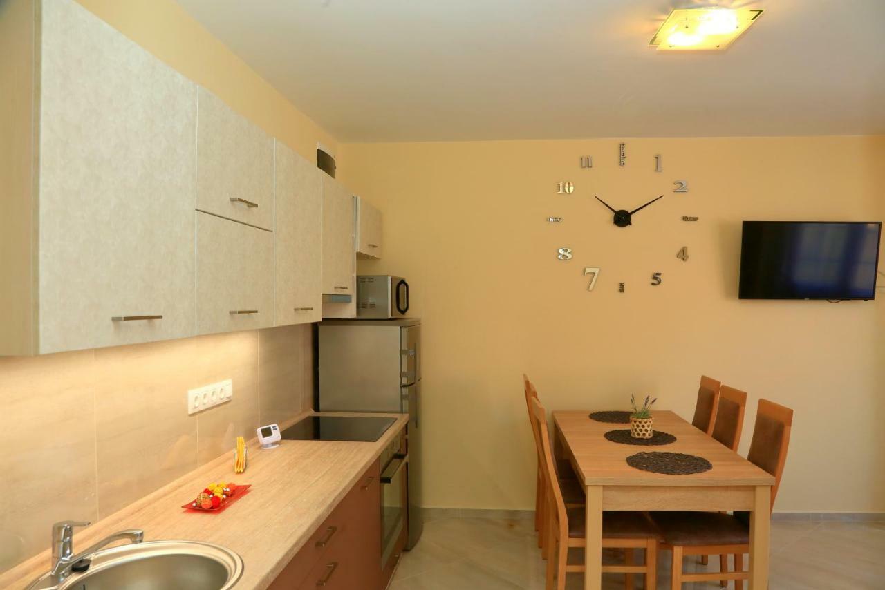 Mária Apartman Pécs Esterno foto