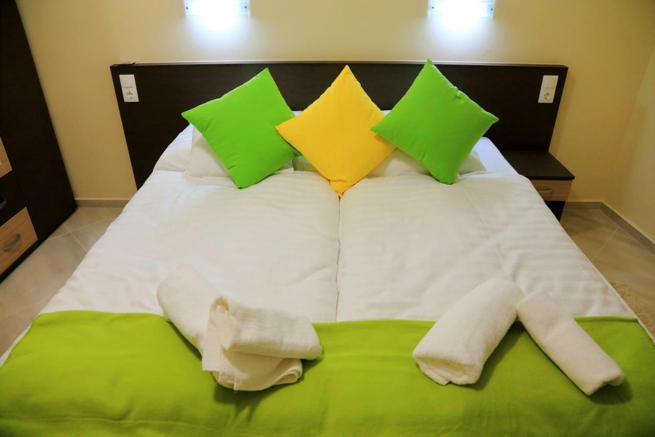 Mária Apartman Pécs Esterno foto